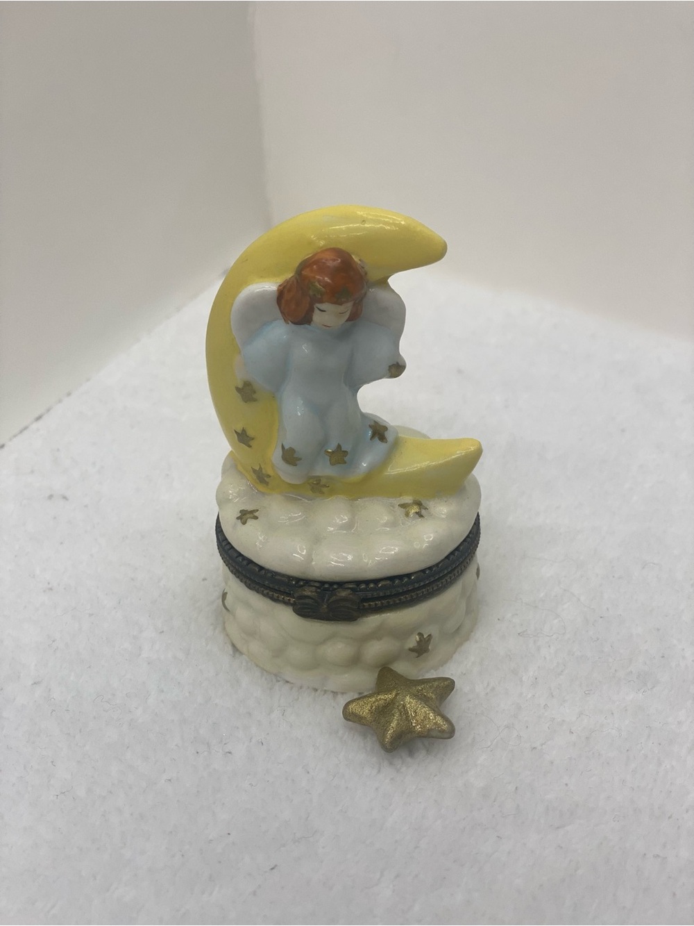 Angel on Cloud Crescent Moon Star inside Ceramic Hinged Trinket Box 3 inch tall